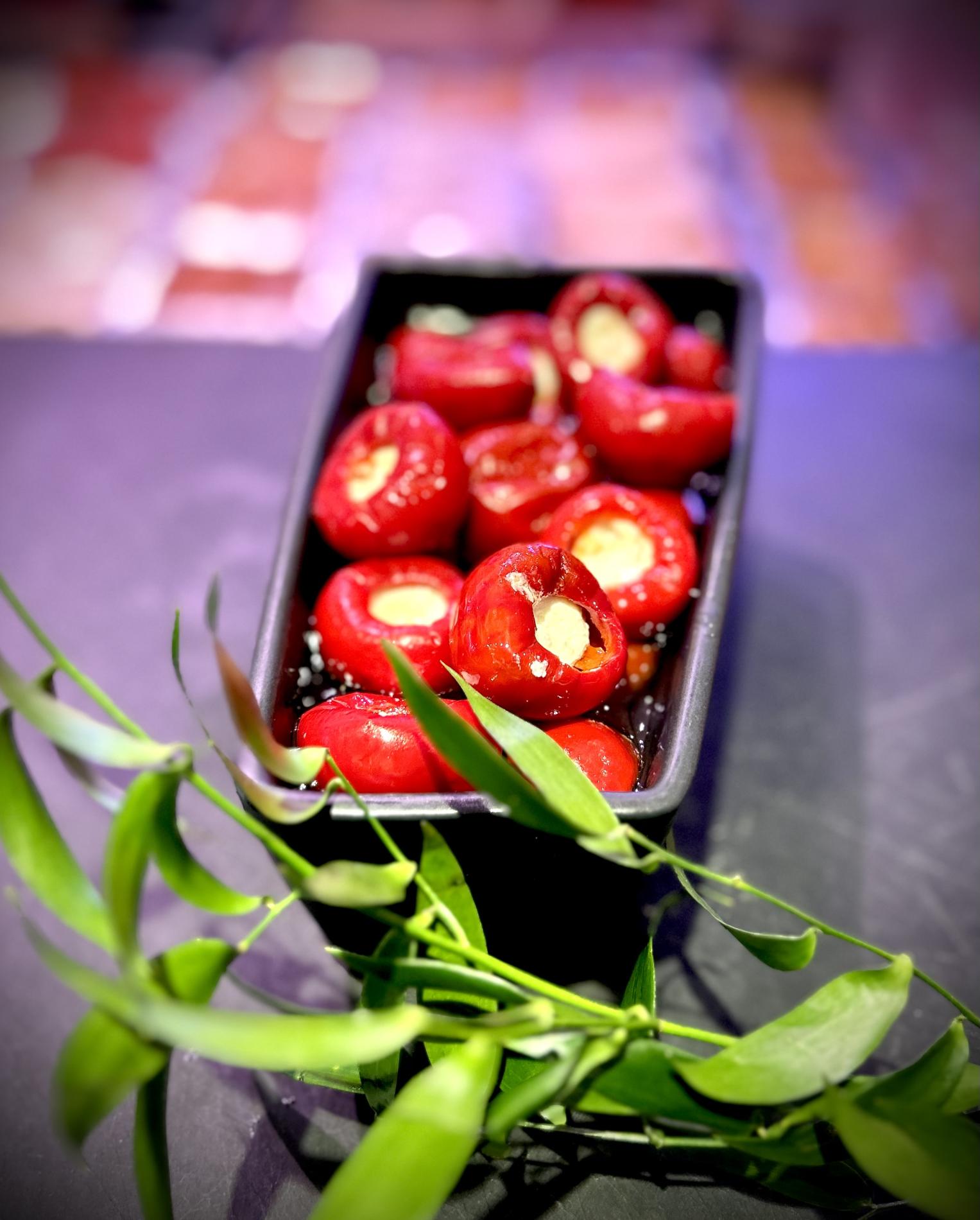 Piquillos farci à la ricotta